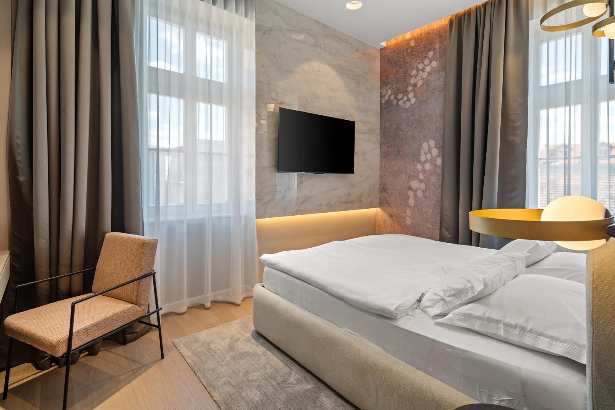 Monamel Luxury Suites Split Luaran gambar